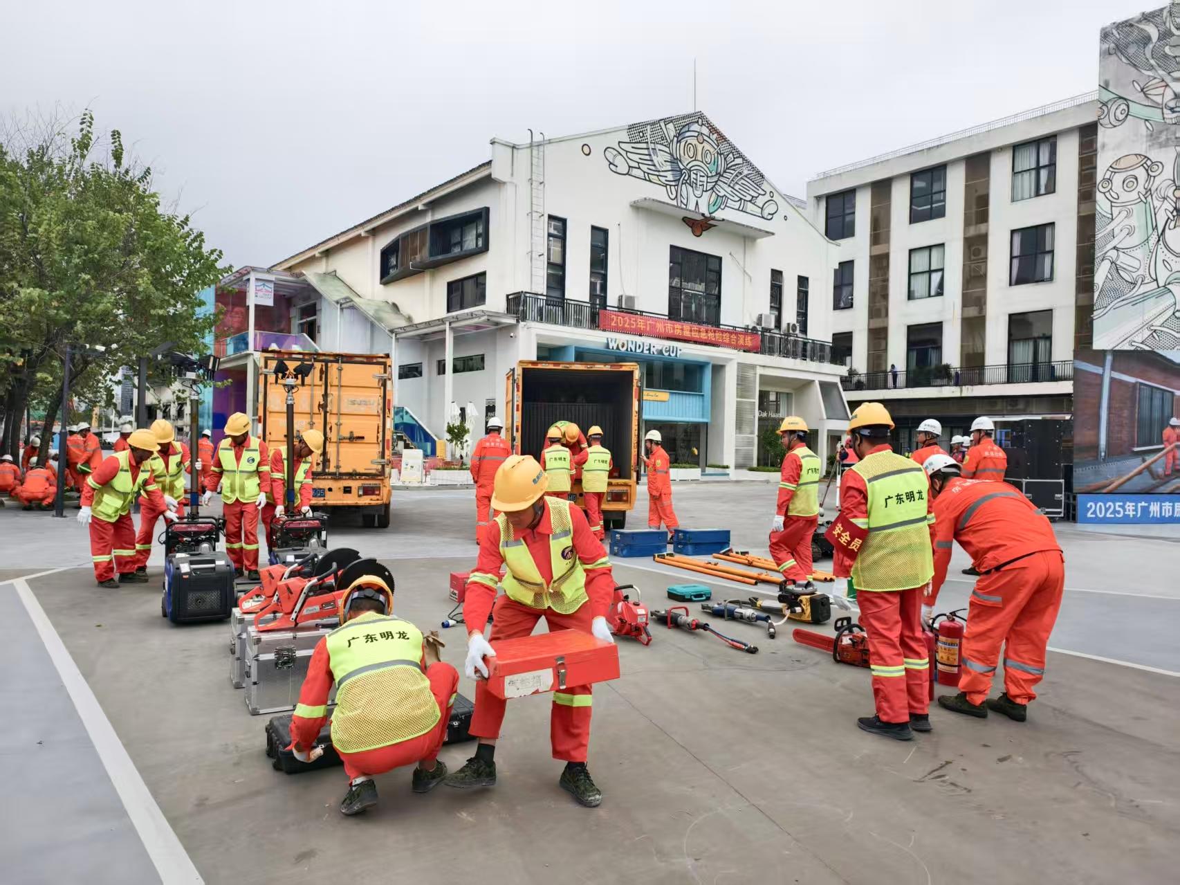 关于广州队发布备战花絮；集结日门线救险；全明星赛任务艰巨；身体对抗强度拉满的信息