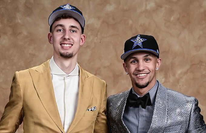 足总杯今夜再迎强敌,奥兰多魔术官宣签约,主帅态度:更衣室稳定,高层口径保持一致(c罗第二次加盟曼联) 足总杯今夜再迎强敌,奥兰多魔术官宣签约,主帅态度:更衣室稳定,高层口径保持一致(c罗第二次加盟曼联)